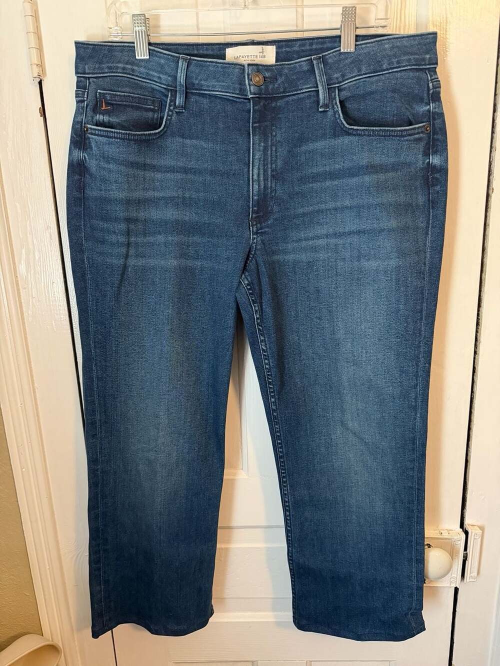 Lafayette 148 New York Women's Blue Denim Straight Jeans Size 32